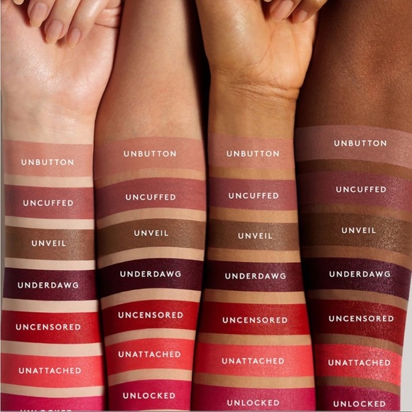 Fenty Beauty Unbutton 02 Stunna Lip Paint Full Size - Picture 3 of 5